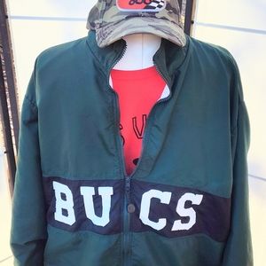 BUCCANEERS BOATHOUS SZ XL TAMPA BAY BUCS STITCHED RARE JACKET GOLF FOOTBALL